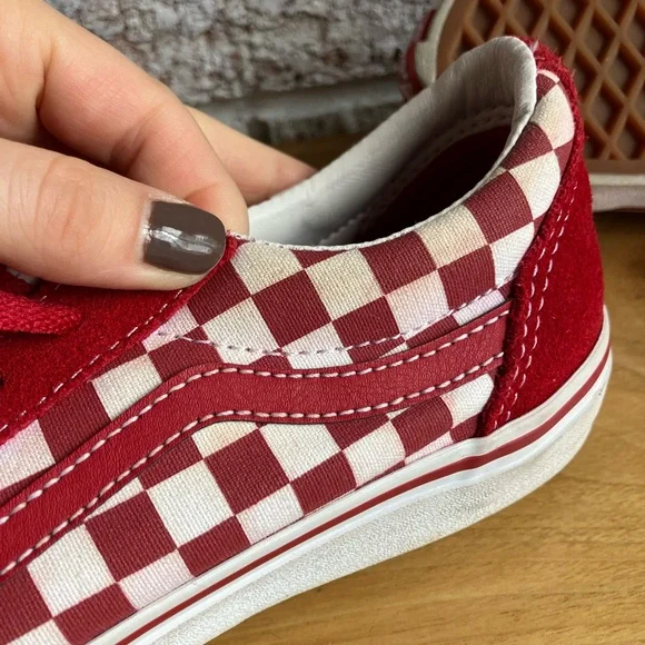 Vans Red and White Check Lace Up - Picture 3 of 7